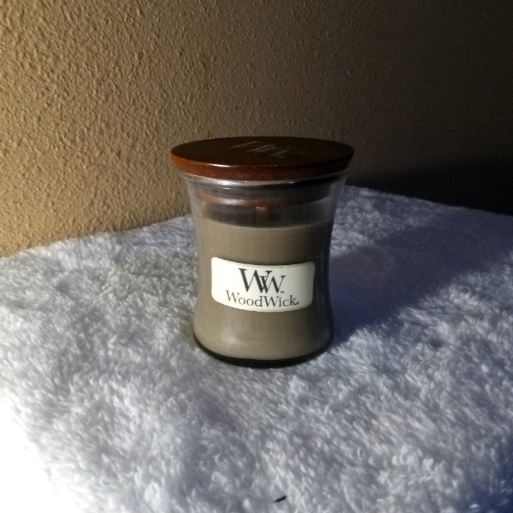 Black Amber Woodwick Mini 3oz Candle New